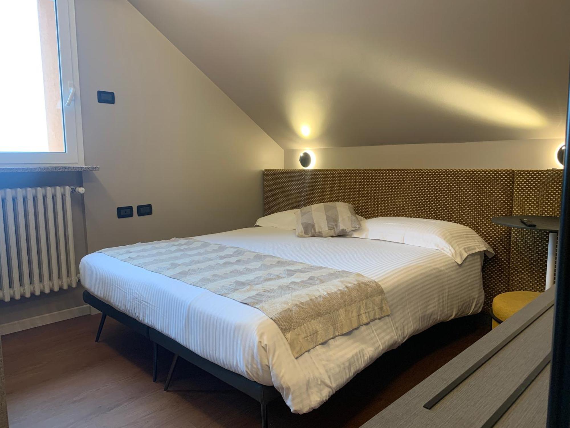 Albergo Moderno & Spa Fuipiano Valle Imagna Buitenkant foto