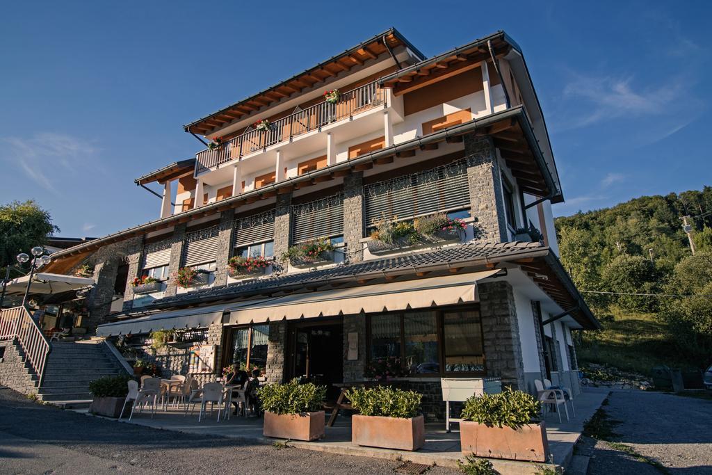Albergo Moderno & Spa Fuipiano Valle Imagna Buitenkant foto